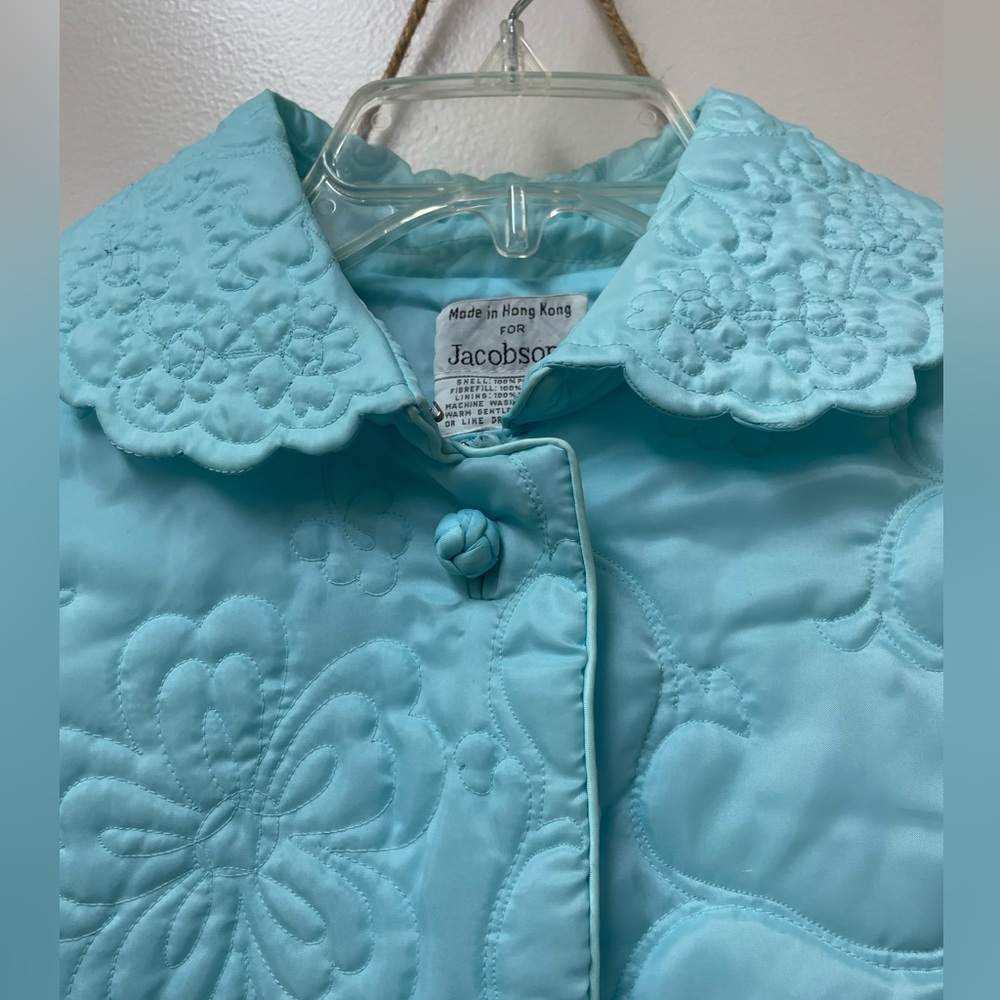 NWOT Vintage Beautiful full length robe is a size small - Picture 3 of 8